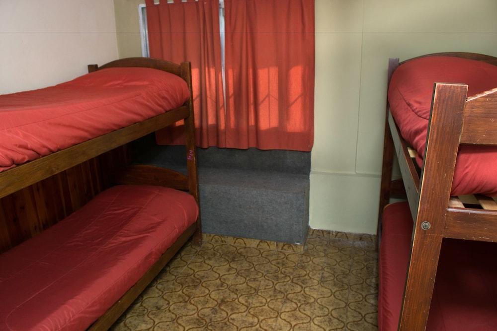 Hostel (adults Only)